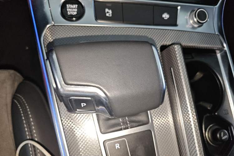 Used Audi A6L 2021 45 TFSI Prestige Dynamic Edition Gear Lever