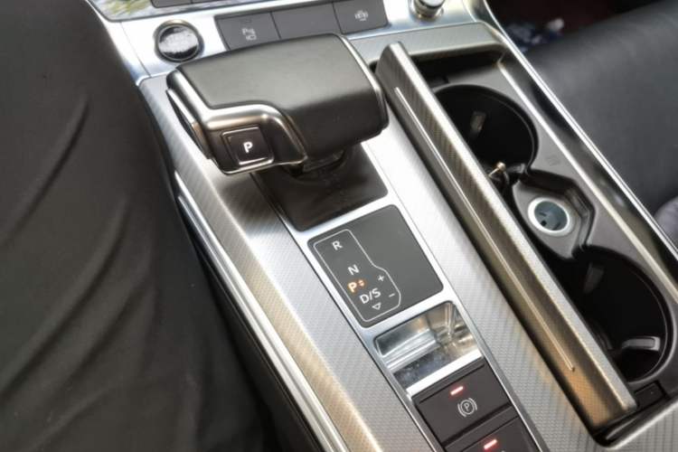 Used Audi A6L 2021 45 TFSI quattro Prestige Elegant Edition Gear Lever