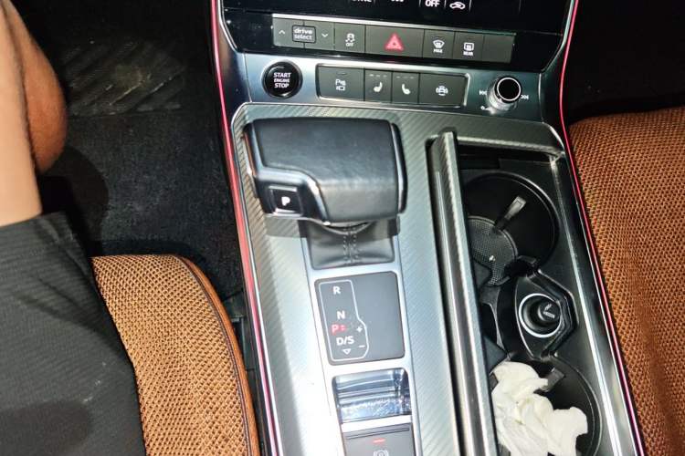 Used Audi A6L 2021 40 TFSI Luxury Prestige Edition Gear Lever