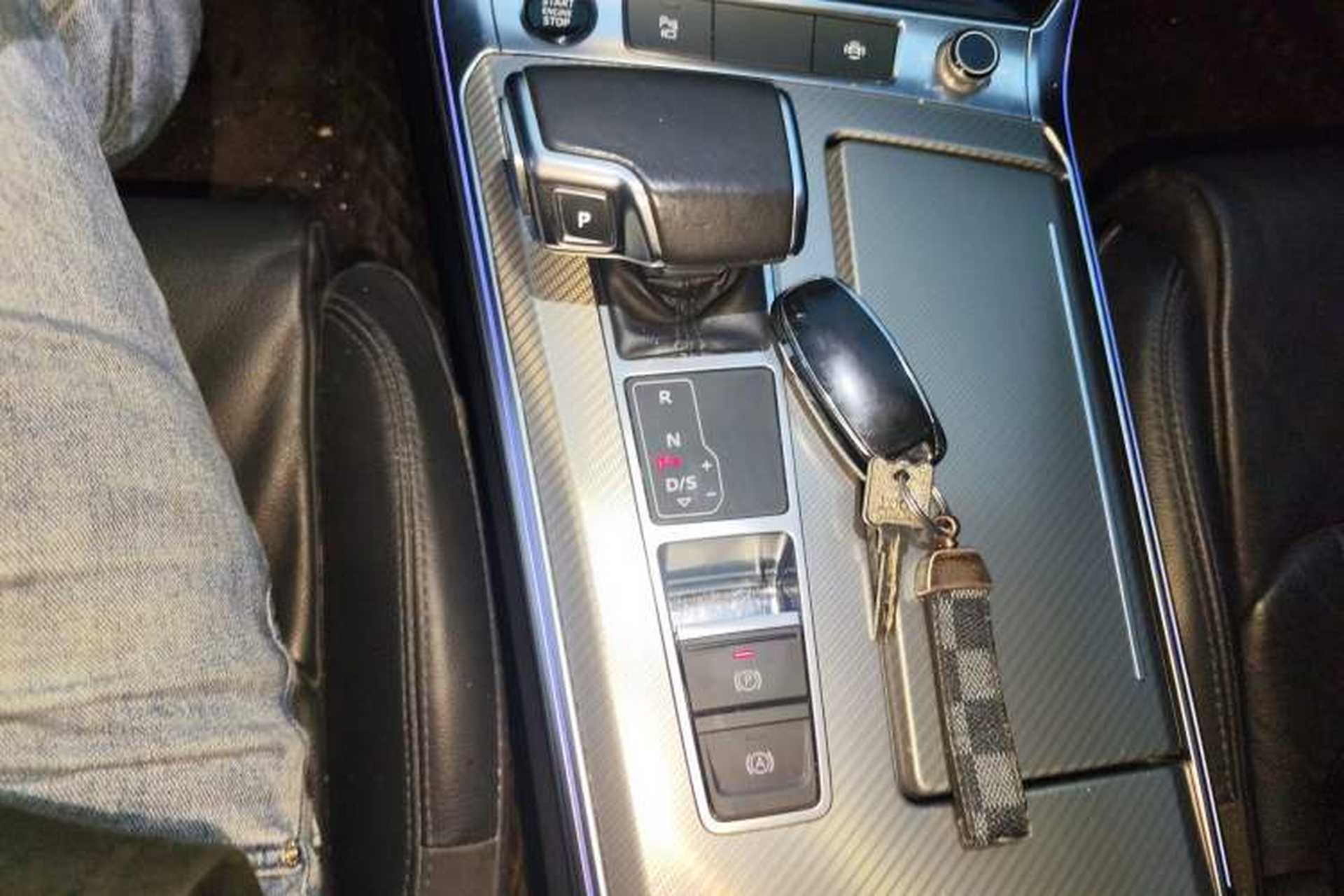 Used Audi A6L 2021 45 TFSI quattro Prestige Dynamic Edition Gear Lever
