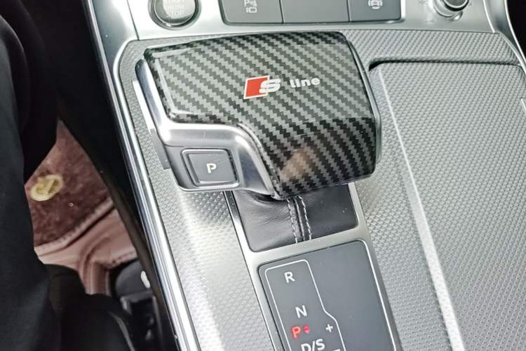 Used Audi A6L 2021 45 TFSI quattro Prestige Dynamic Edition Gear Lever