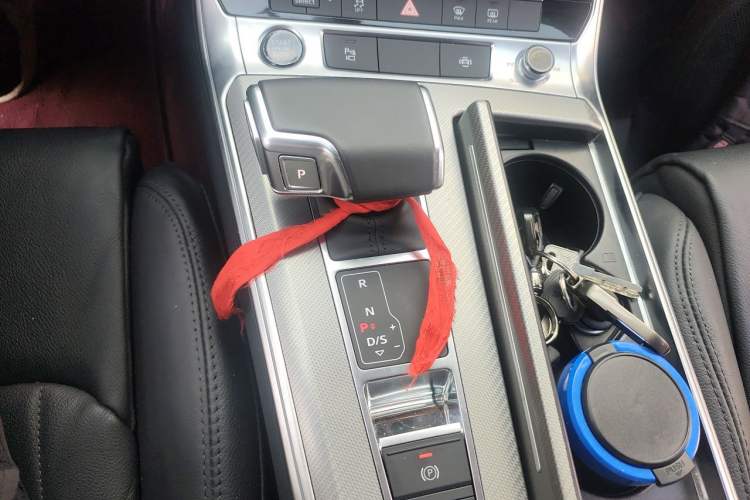 Used Audi A6L 2021 45 TFSI quattro Prestige Elegant Edition Gear Lever