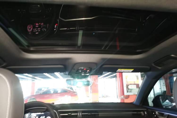 Used Audi A6L 2021 40 TFSI Luxury Dynamic Edition Headliner