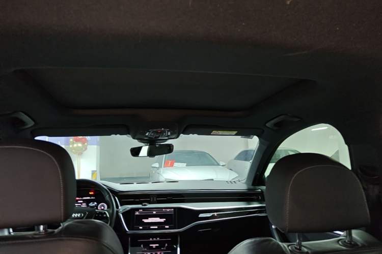Used Audi A6L 2021 40 TFSI Luxury Dynamic Edition Headliner