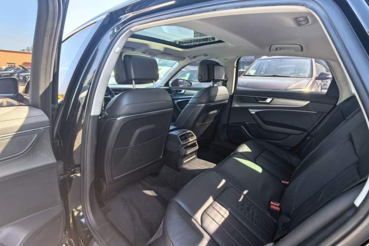 Used Audi A6L 2021 40 TFSI Luxury Prestige Edition Interior 2