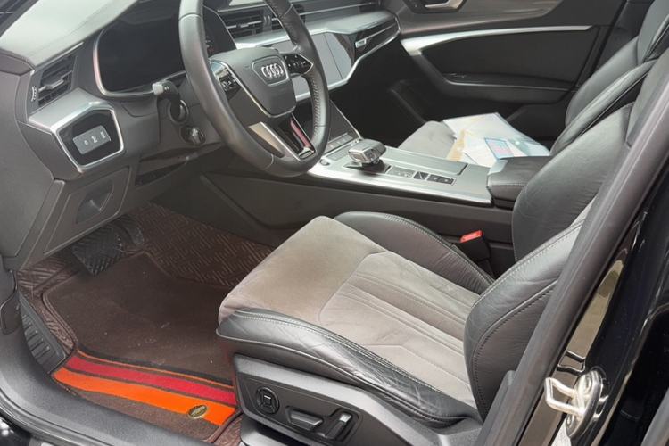 Used Audi A6L 2021 40 TFSI Luxury Dynamic Edition Interior 2
