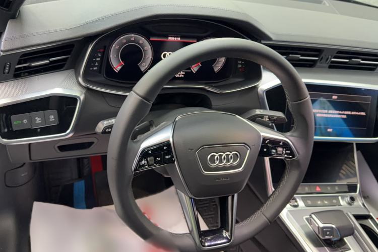 Used Audi A6L 2021 40 TFSI Luxury Dynamic Edition Interior 2