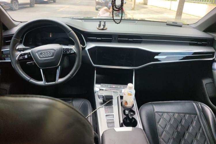 Used Audi A6L 2021 40 TFSI Luxury Dynamic Edition Interior 2