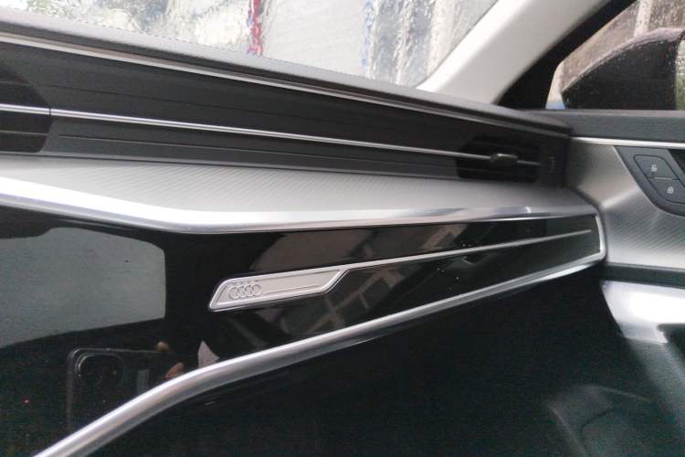 Used Audi A6L 2021 40 TFSI Luxury Prestige Edition Interior 3