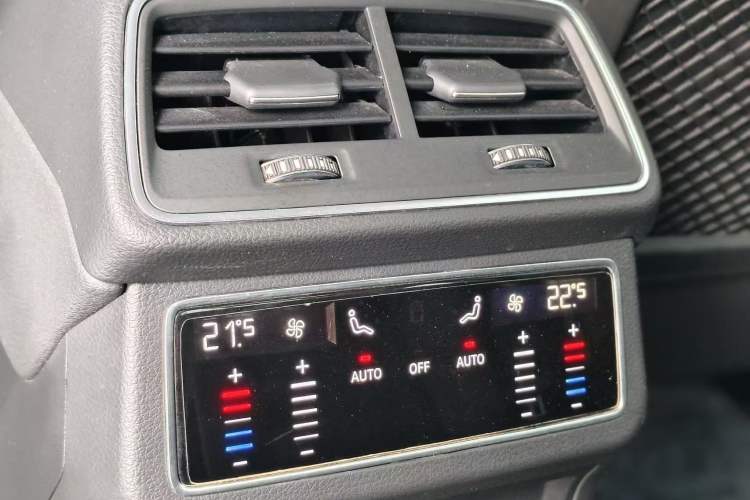 Used Audi A6L 2021 45 TFSI Prestige Elegant Edition Interior 3
