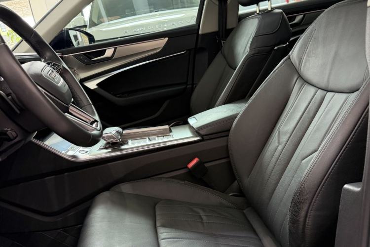 Used Audi A6L 2021 40 TFSI Luxury Prestige Edition Interior 3