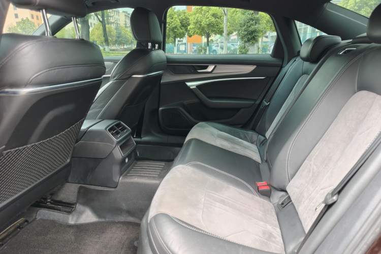 Used Audi A6L 2021 40 TFSI Luxury Dynamic Edition Interior 3