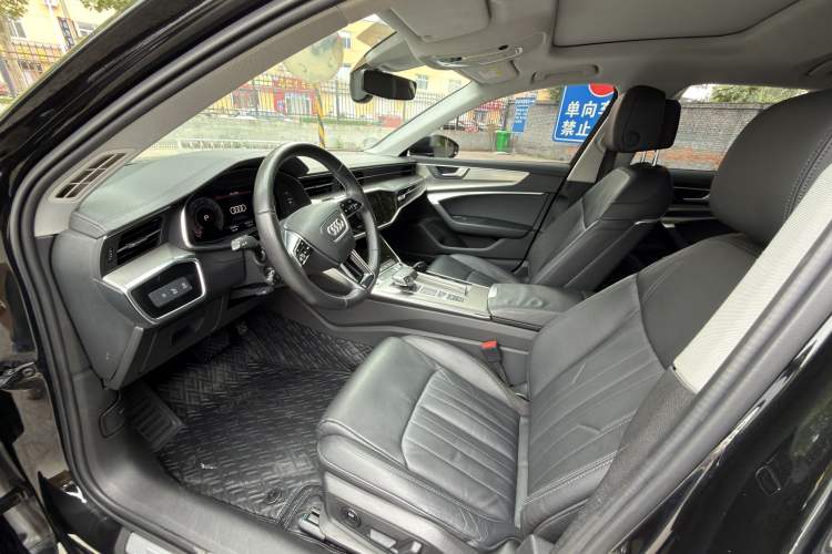 Used Audi A6L 2021 40 TFSI Luxury Prestige Edition Interior 3