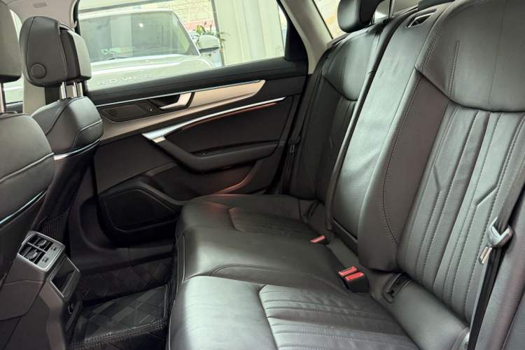 Used Audi A6L 2021 40 TFSI Luxury Prestige Edition Interior 4