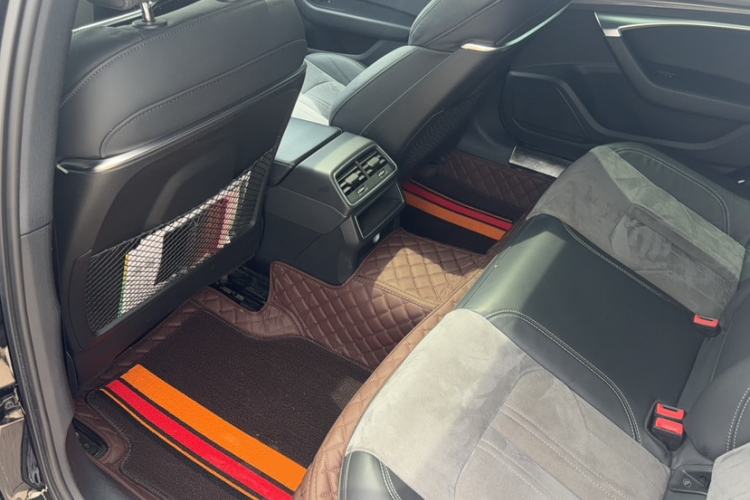 Used Audi A6L 2021 40 TFSI Luxury Dynamic Edition Interior 4