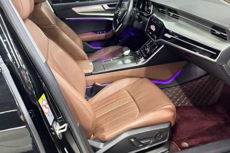 Used Audi A6L 2021 40 TFSI Luxury Prestige Edition Interior 5