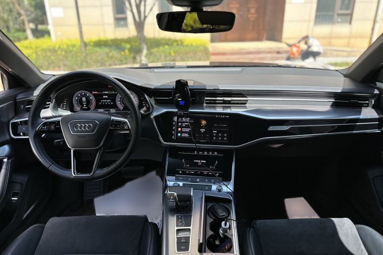 Used Audi A6L 2021 55 TFSI quattro Flagship Dynamic Model Interior 5