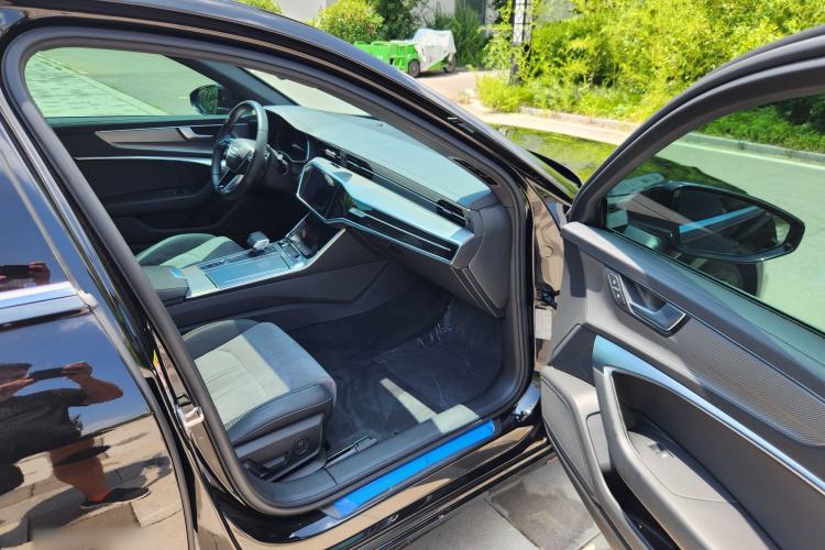 Used Audi A6L 2021 40 TFSI Luxury Dynamic Edition Interior 6