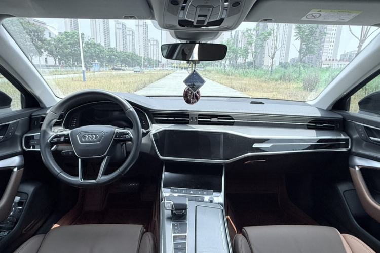 Used Audi A6L 2021 40 TFSI Luxury Prestige Edition Interior 8