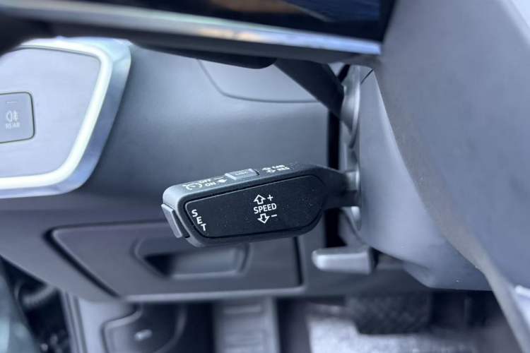 Used Audi A6L 2021 40 TFSI Luxury Dynamic Edition Interior 9