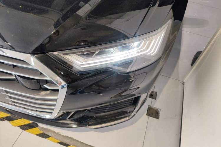 Used Audi A6L 2021 55 TFSI quattro Flagship Dynamic Model Left Front Headlight