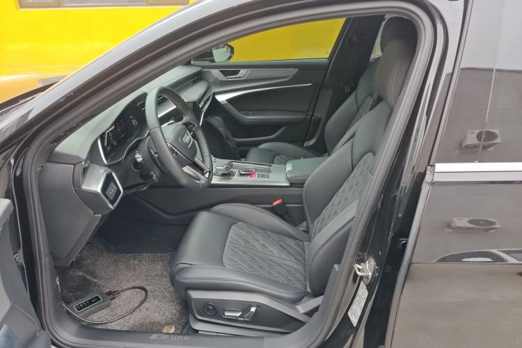 Used Audi A6L 2021 40 TFSI Luxury Dynamic Edition Left Front Seat