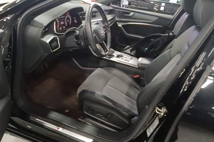 Used Audi A6L 2021 40 TFSI Luxury Dynamic Edition Left Front Seat