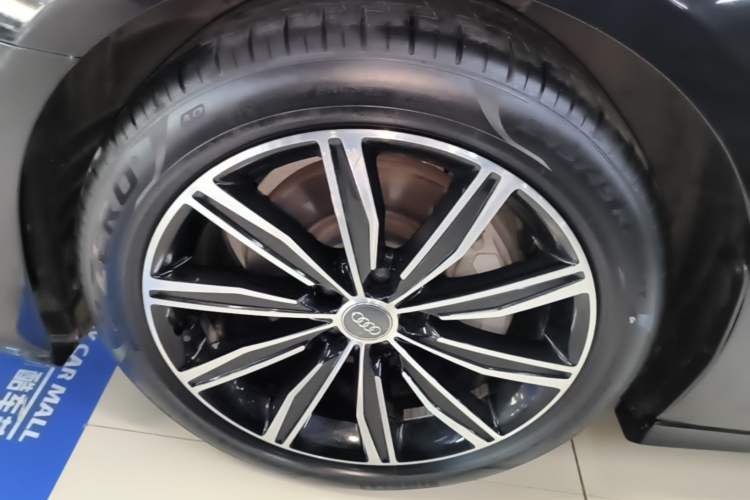 Used Audi A6L 2021 45 TFSI Prestige Dynamic Edition Left Front Wheel Hub