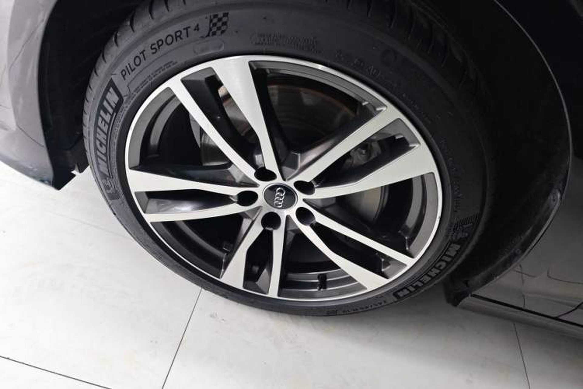 Used Audi A6L 2021 40 TFSI Luxury Dynamic Edition Left Front Wheel Hub