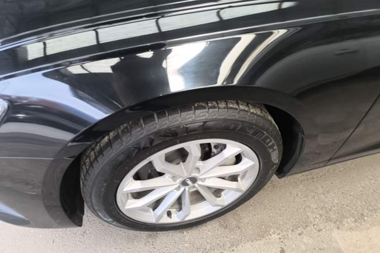 Used Audi A6L 2021 40 TFSI Luxury Prestige Edition Left Front Wheel Hub