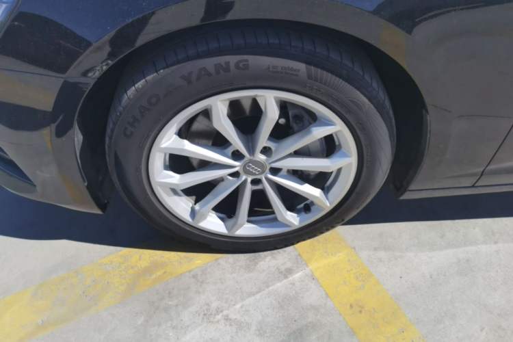 Used Audi A6L 2021 40 TFSI Luxury Prestige Edition Left Front Wheel Hub