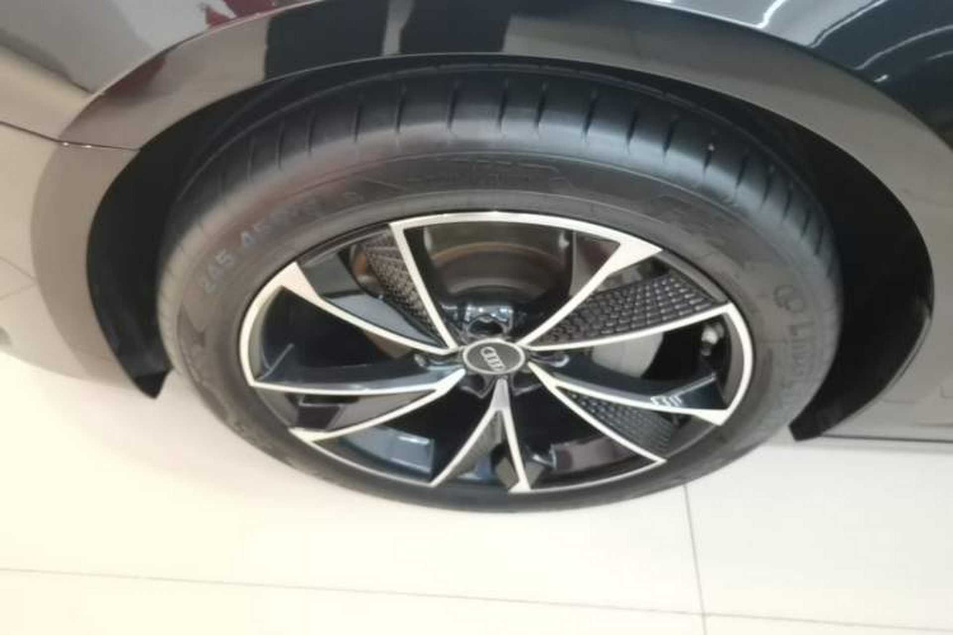 Used Audi A6L 2021 40 TFSI Luxury Prestige Edition Left Front Wheel Hub