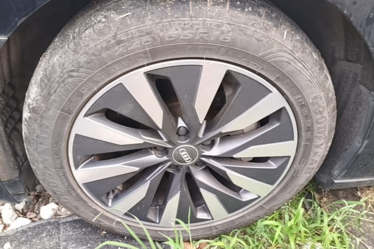 Used Audi A6L 2021 45 TFSI Prestige Elegant Edition Left Front Wheel Hub