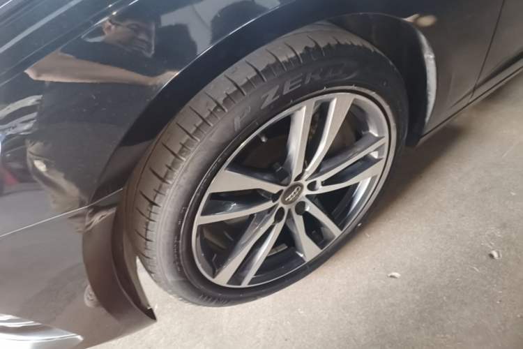 Used Audi A6L 2021 45 TFSI Prestige Elegant Edition Left Front Wheel Hub