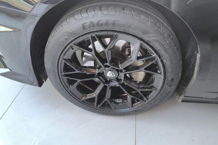 Used Audi A6L 2021 40 TFSI Luxury Dynamic Edition Left Front Wheel Hub