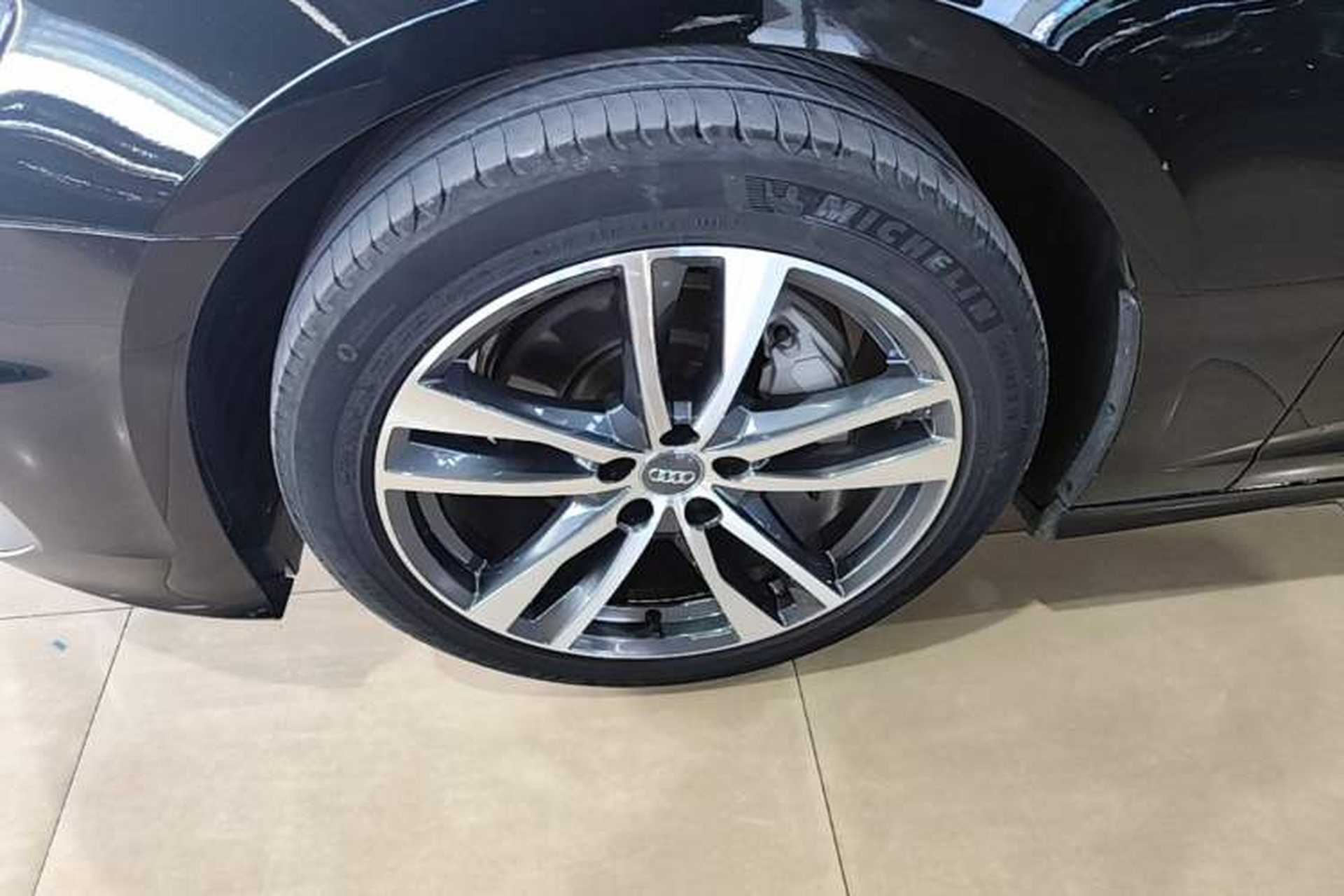 Used Audi A6L 2021 40 TFSI Luxury Dynamic Edition Left Front Wheel Hub