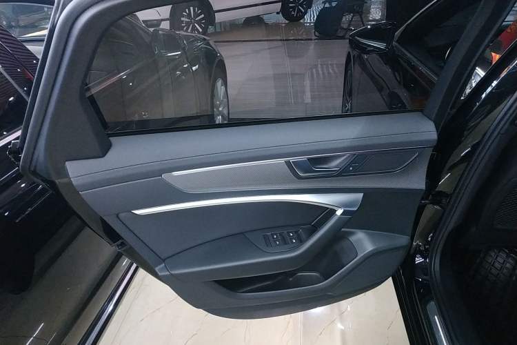 Used Audi A6L 2021 45 TFSI quattro Prestige Dynamic Edition Left Rear Door Interior