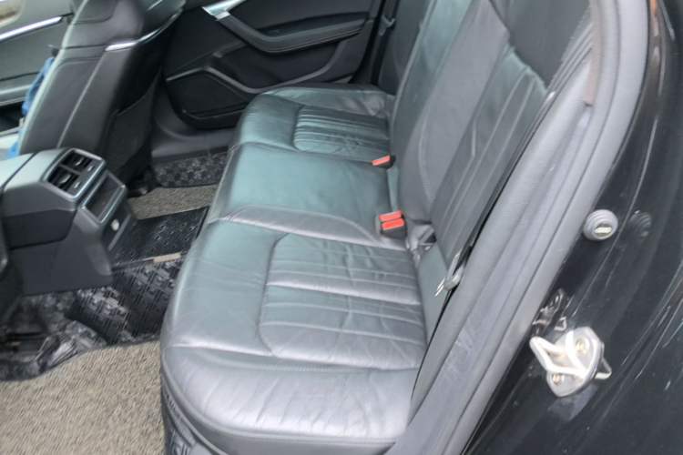 Used Audi A6L 2021 40 TFSI Luxury Prestige Edition Left Rear Seat