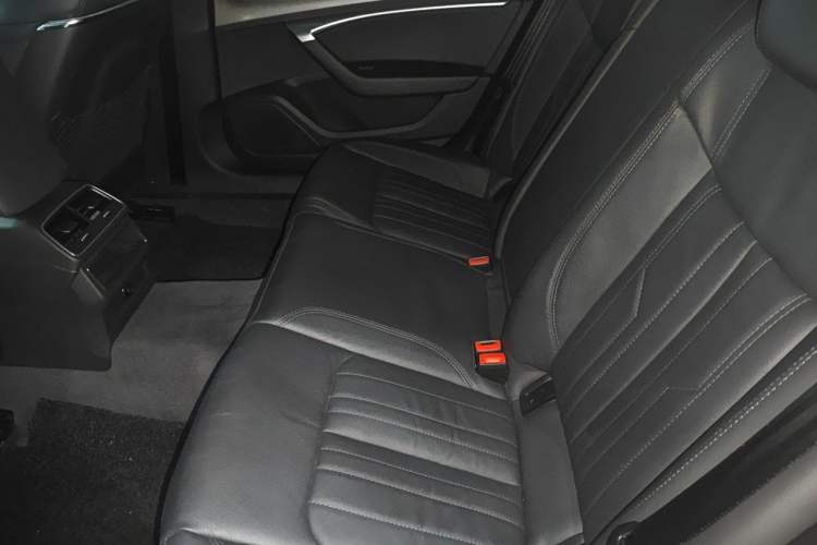 Used Audi A6L 2021 40 TFSI Luxury Prestige Edition Left Rear Seat