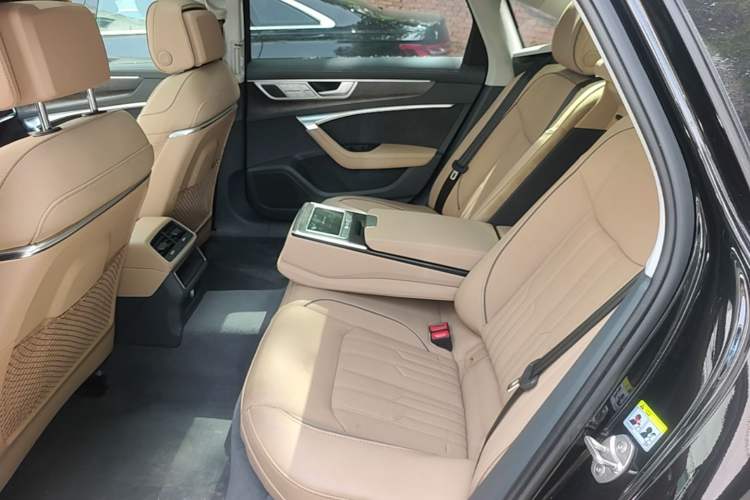 Used Audi A6L 2021 55 TFSI quattro Prestige Edition Left Rear Seat