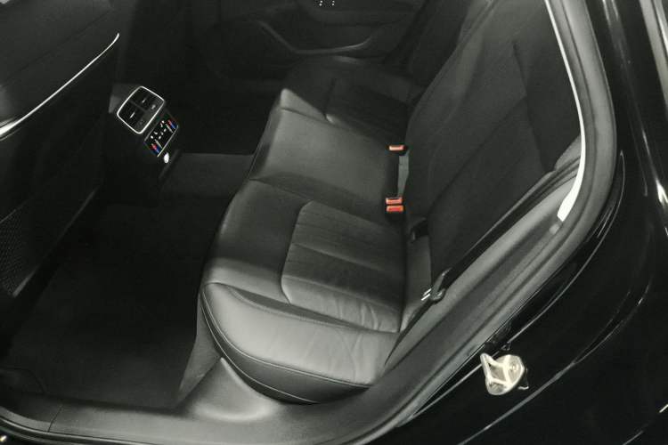 Used Audi A6L 2021 45 TFSI quattro Prestige Elegant Edition Left Rear Seat