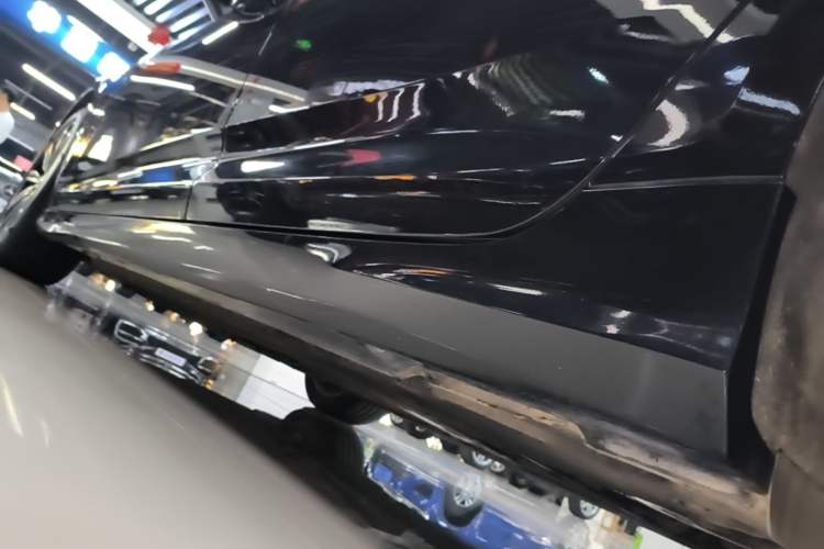 Used Audi A6L 2021 45 TFSI Prestige Dynamic Edition Left Side Sill