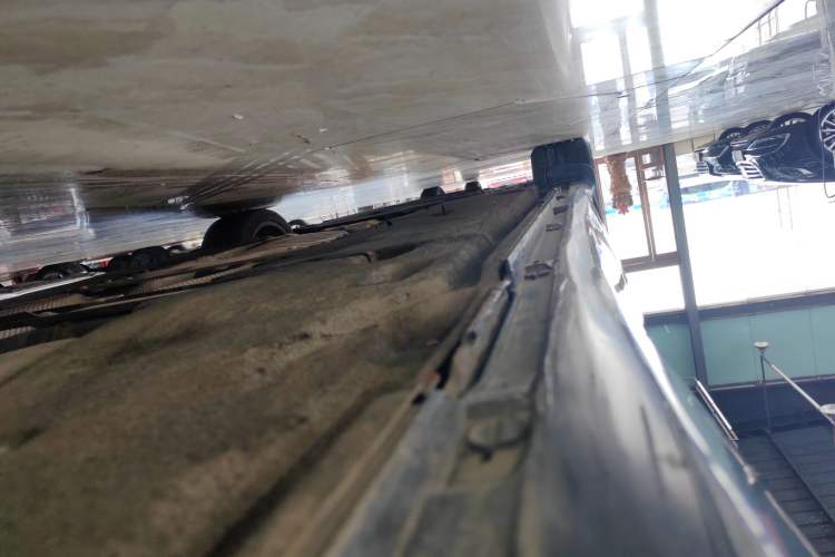 Used Audi A6L 2021 40 TFSI Luxury Dynamic Edition Left Side Sill