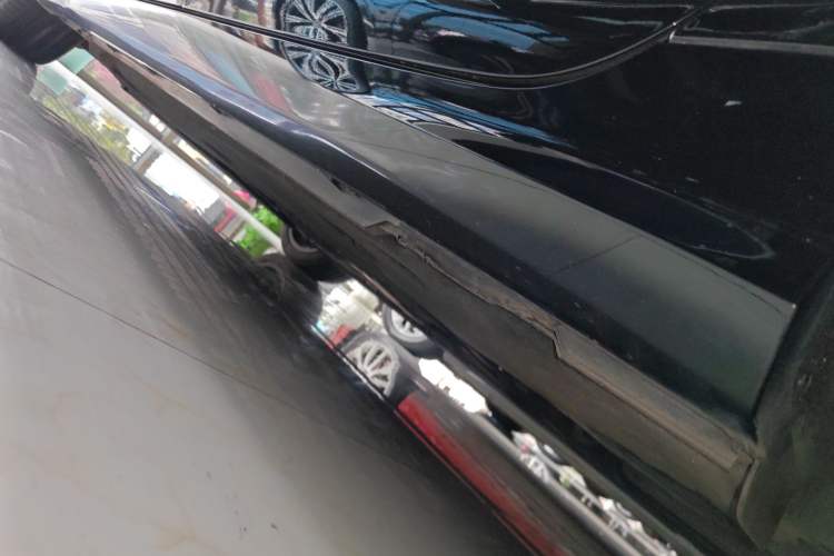 Used Audi A6L 2021 40 TFSI Luxury Dynamic Edition Left Side Sill