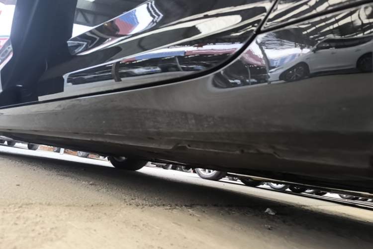 Used Audi A6L 2021 40 TFSI Luxury Prestige Edition Left Side Sill