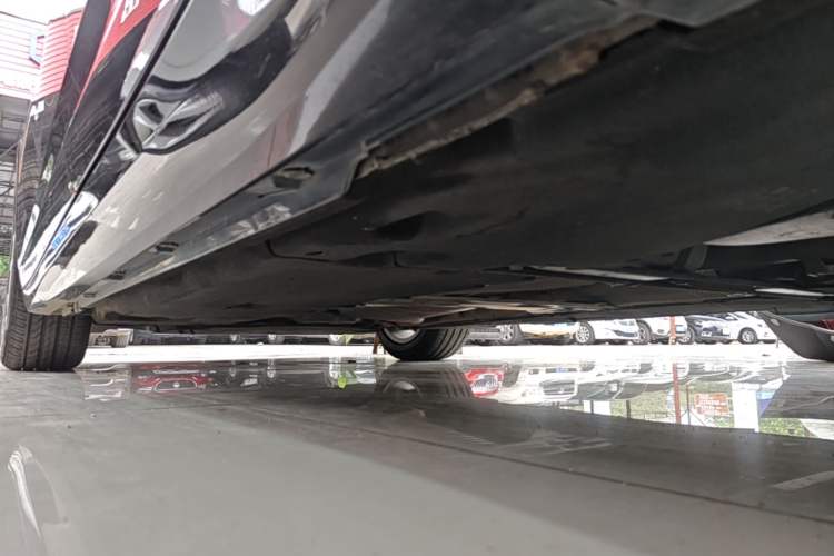 Used Audi A6L 2021 40 TFSI Luxury Dynamic Edition Left Side Sill