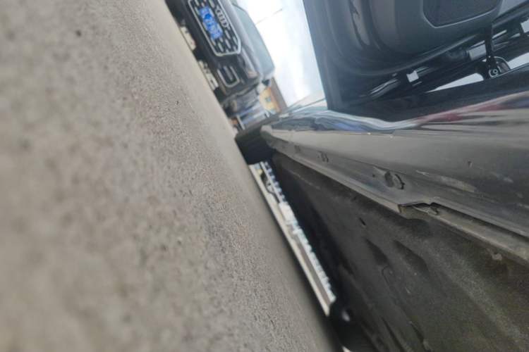 Used Audi A6L 2021 40 TFSI Luxury Dynamic Edition Left Side Sill