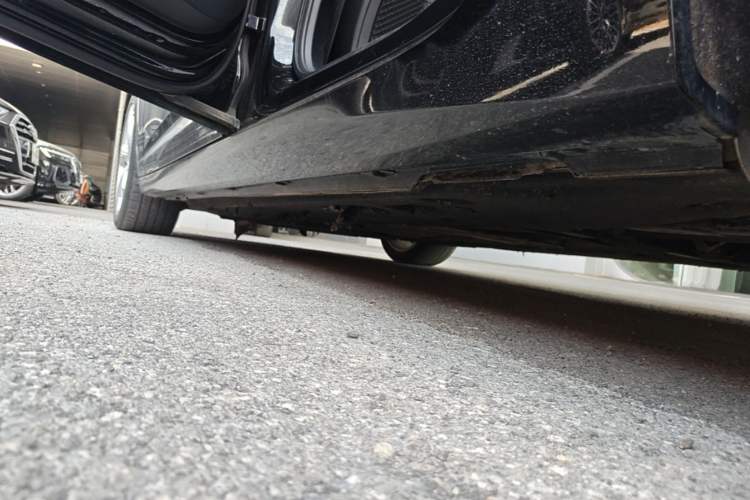 Used Audi A6L 2021 45 TFSI quattro Prestige Elegant Edition Left Side Sill