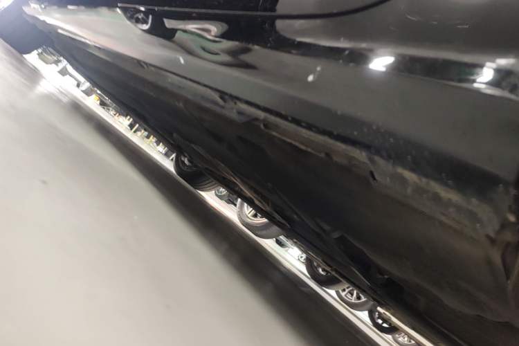 Used Audi A6L 2021 40 TFSI Luxury Dynamic Edition Left Side Sill