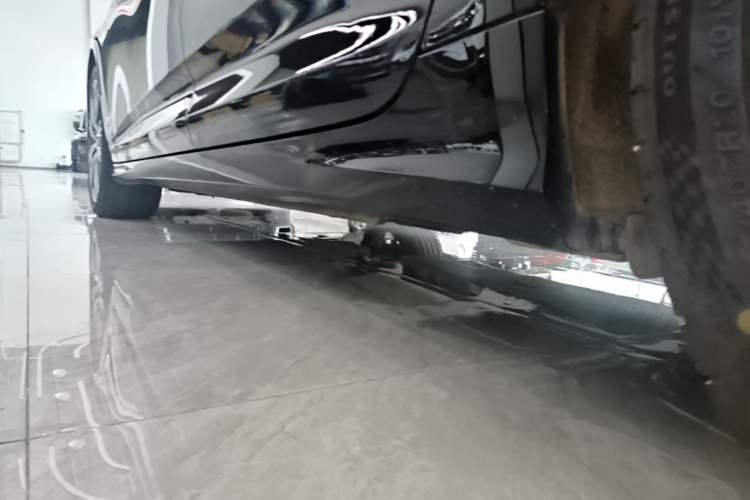 Used Audi A6L 2021 45 TFSI Prestige Dynamic Edition Left Side Sill